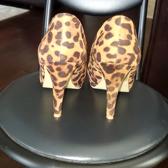 Leopard heels 👠 - Picture 3 of 5